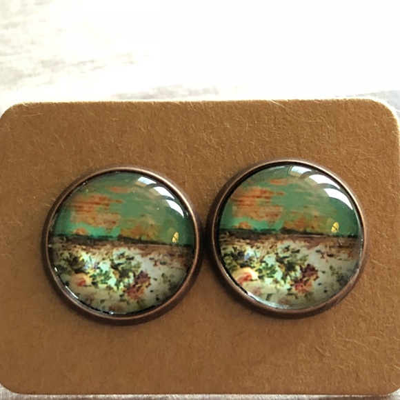 Vintage Floral Print Glass Copper Stud Earrings! - Picture 4 of 6